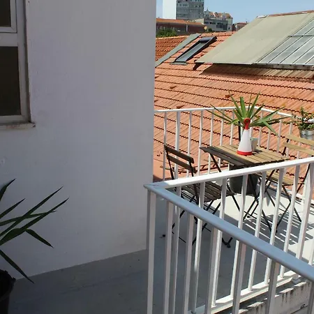 Apartman Cozy T1 In Marvila